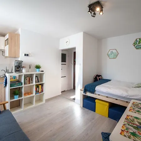 Z Widokiem Na Rzeke Apartment